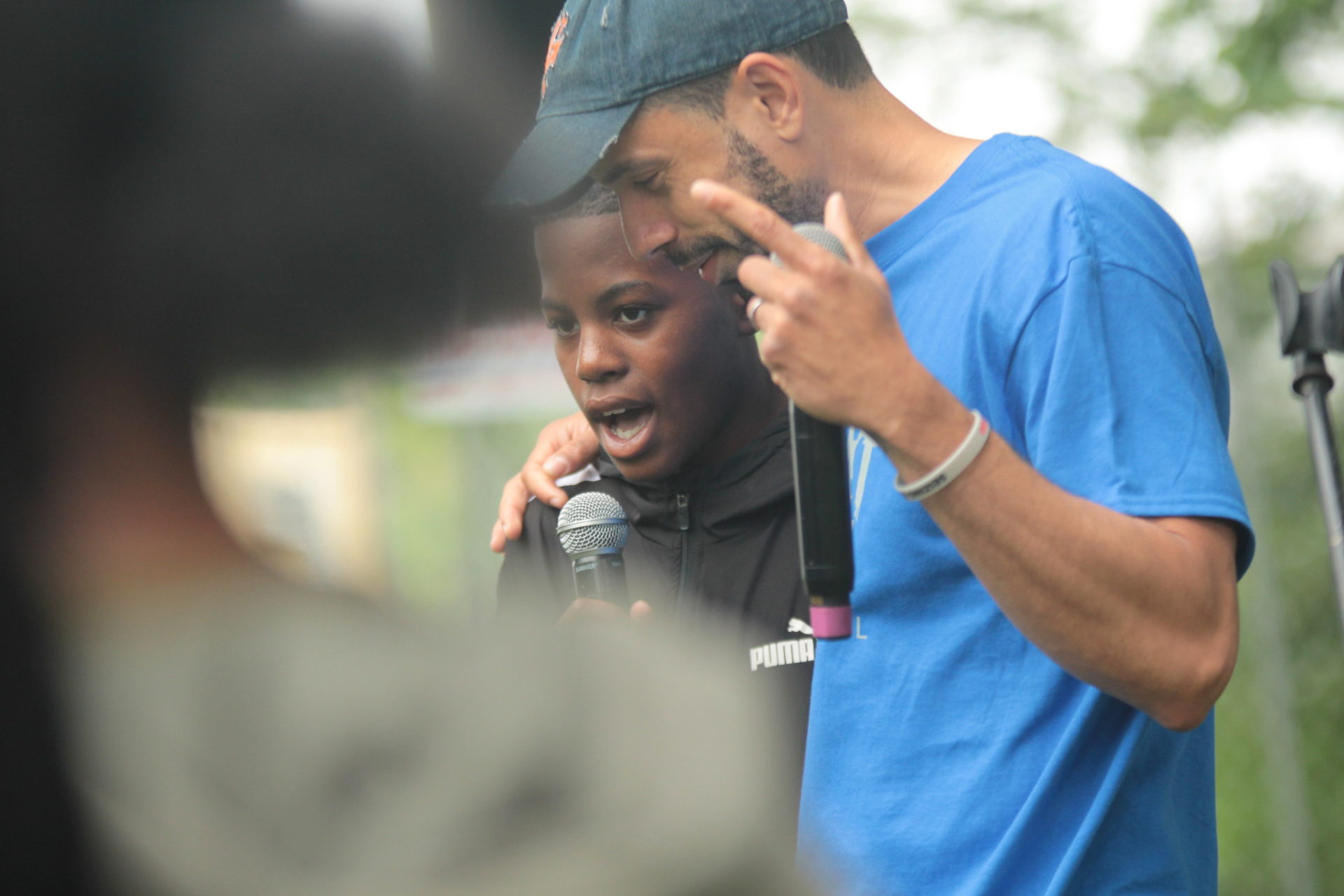 Randy Mason rap with student
